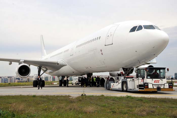 Arap Uçağı AHL’de Pistten Çıktı