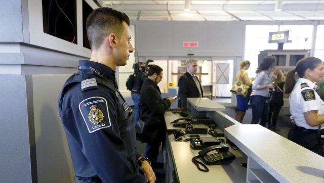 Toronto Havalimanı’nda Bomba Paniği!