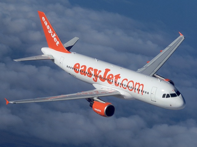 Sarhoş Yolcu EasyJet’i Acil İndirdi (Video)