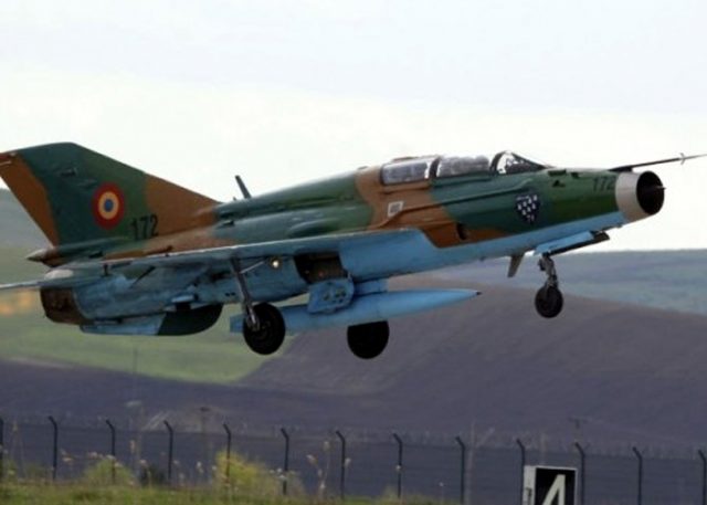 Romanya’da Mig-21 Düştü