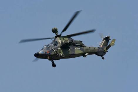 Alman Savaş Helikopteri Düştü (Video)