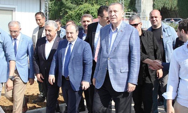 Erdoğan Rize-Artvin Havalimanı İnşaatını İnceledi