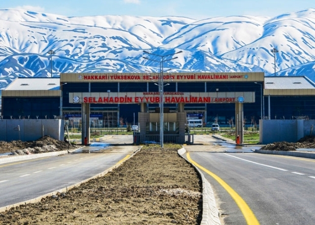 Hakkari’de Uçuşlar İptal!