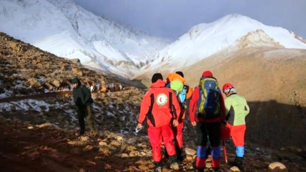 Düşen Uçak Yüzünden 2 Bakanın İstifası İstendi