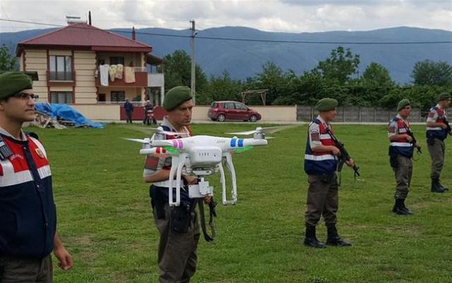 Jandarma Kaçak Avcıları ‘Drone’la Yakaladı